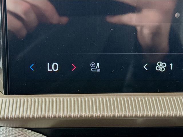 New 2026 Ford Explorer Active image 19