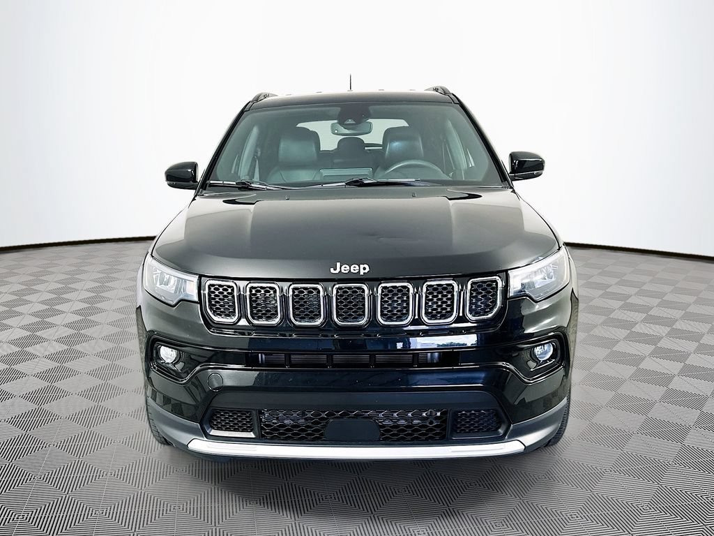 Used 2023 Jeep Compass Limited AWD/4WD image 4