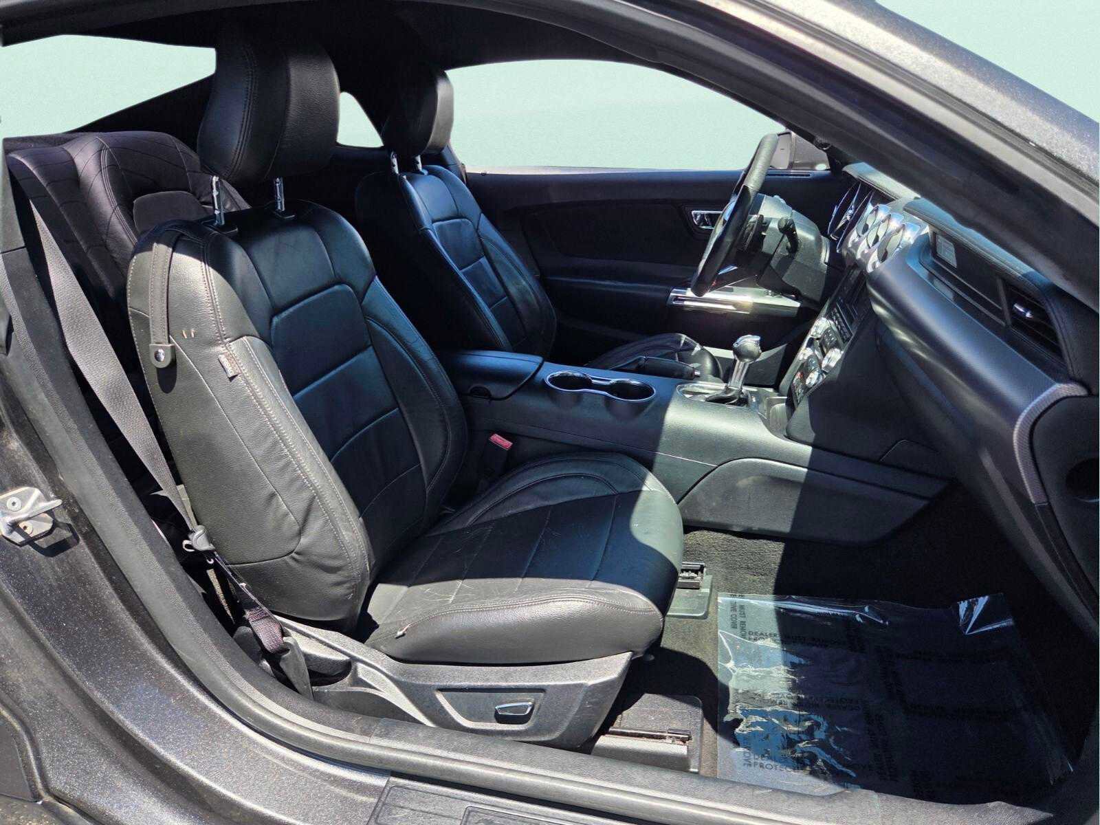 Used 2016 Ford Mustang GT RWD image 17