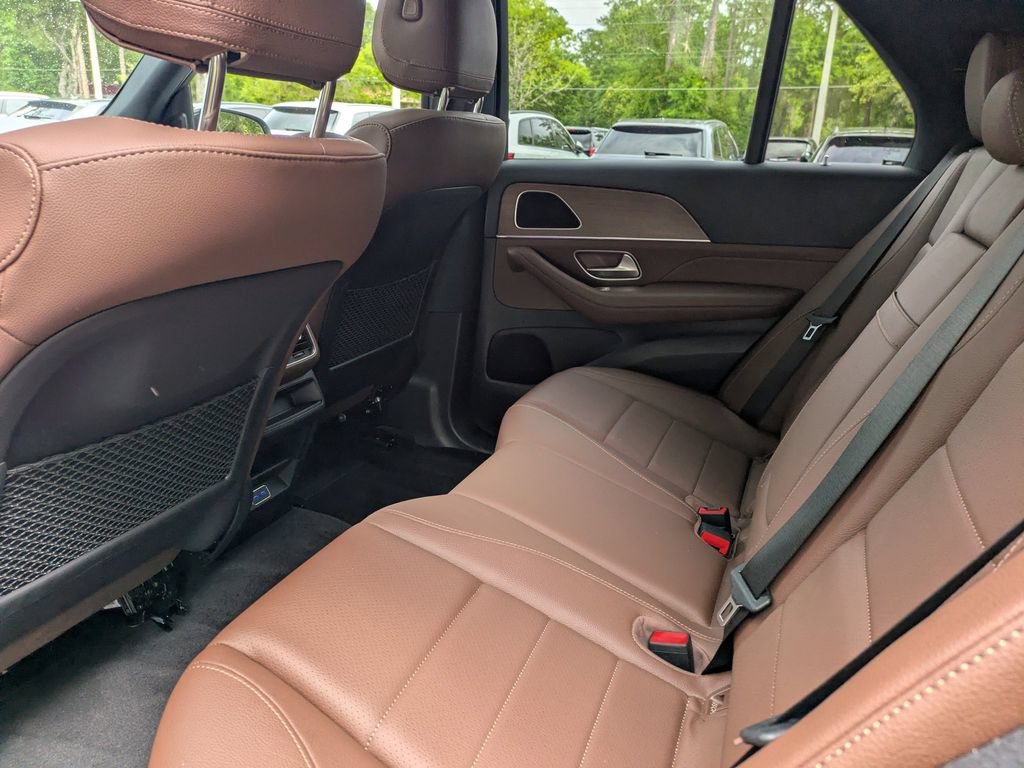 Used 2024 Mercedes-Benz GLE 450 4MATIC image 8
