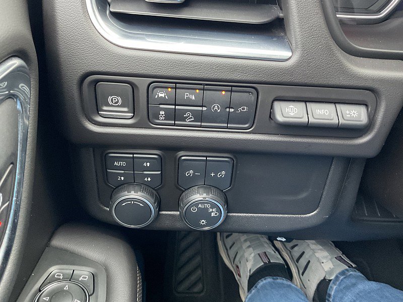 Used 2021 Chevrolet Tahoe Premier image 27