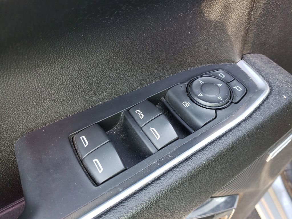 Used 2023 Chevrolet Silverado 1500 RST image 12