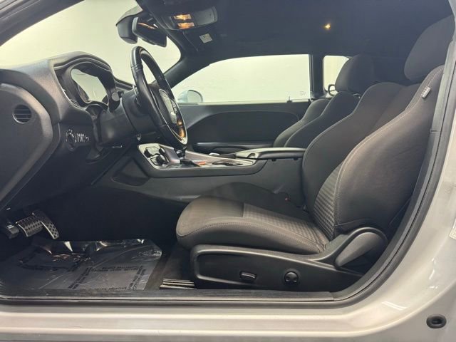 Used 2022 Dodge Challenger R/T image 13