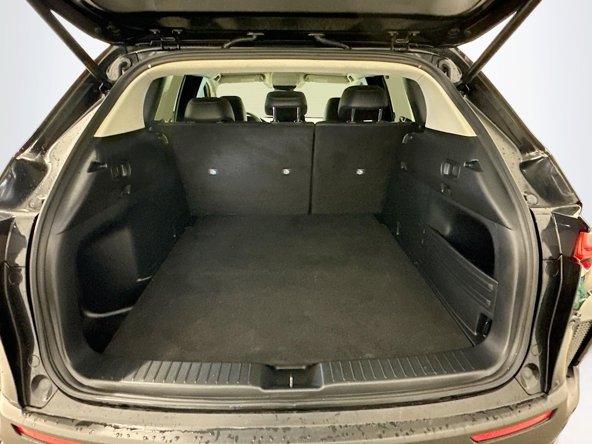 Used 2025 MAZDA CX-50 2.5 Hybrid w/ Preferred Pkg image 30