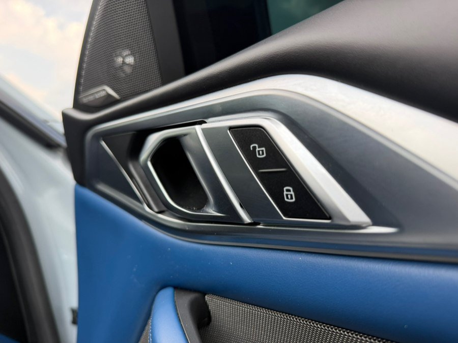 Used 2022 BMW M4 xDrive Competition AWD/4WD image 26