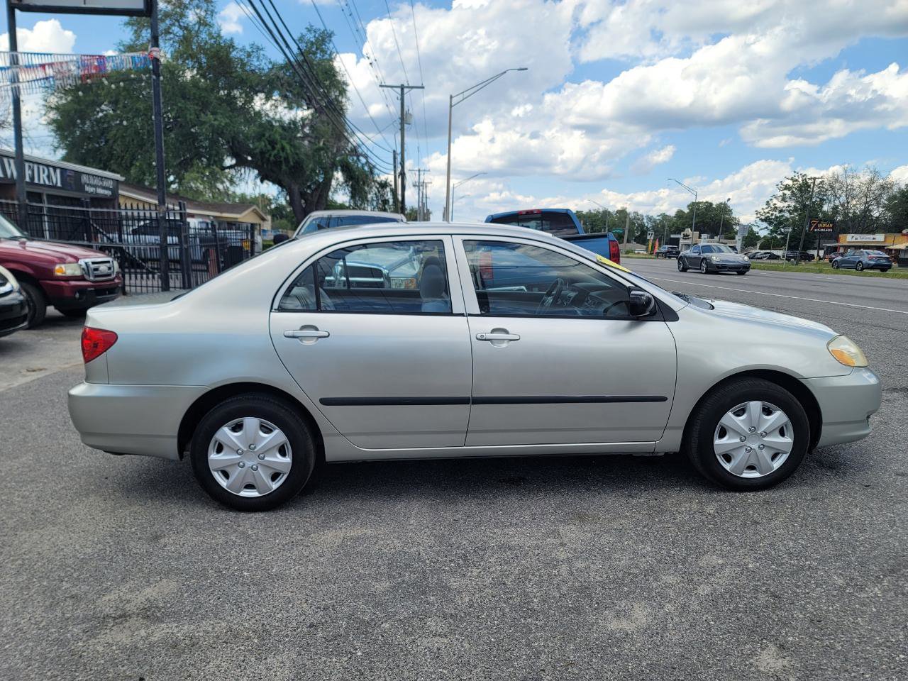 Used 2003 Toyota Corolla LE FWD image 9
