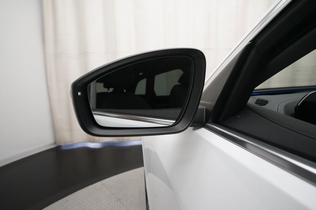 Used 2025 Audi Q5 Premium w/ Convenience Package image 15