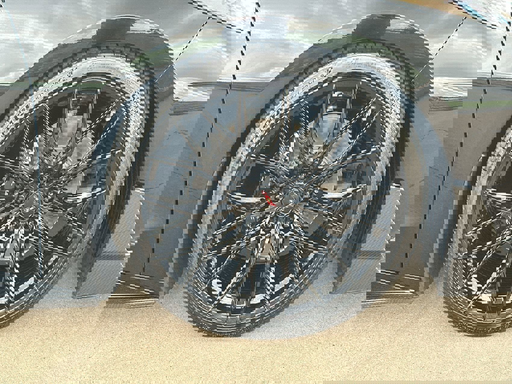 Used 2024 Chevrolet Corvette Stingray Premium Conv w/ Battery Protection Package image 10