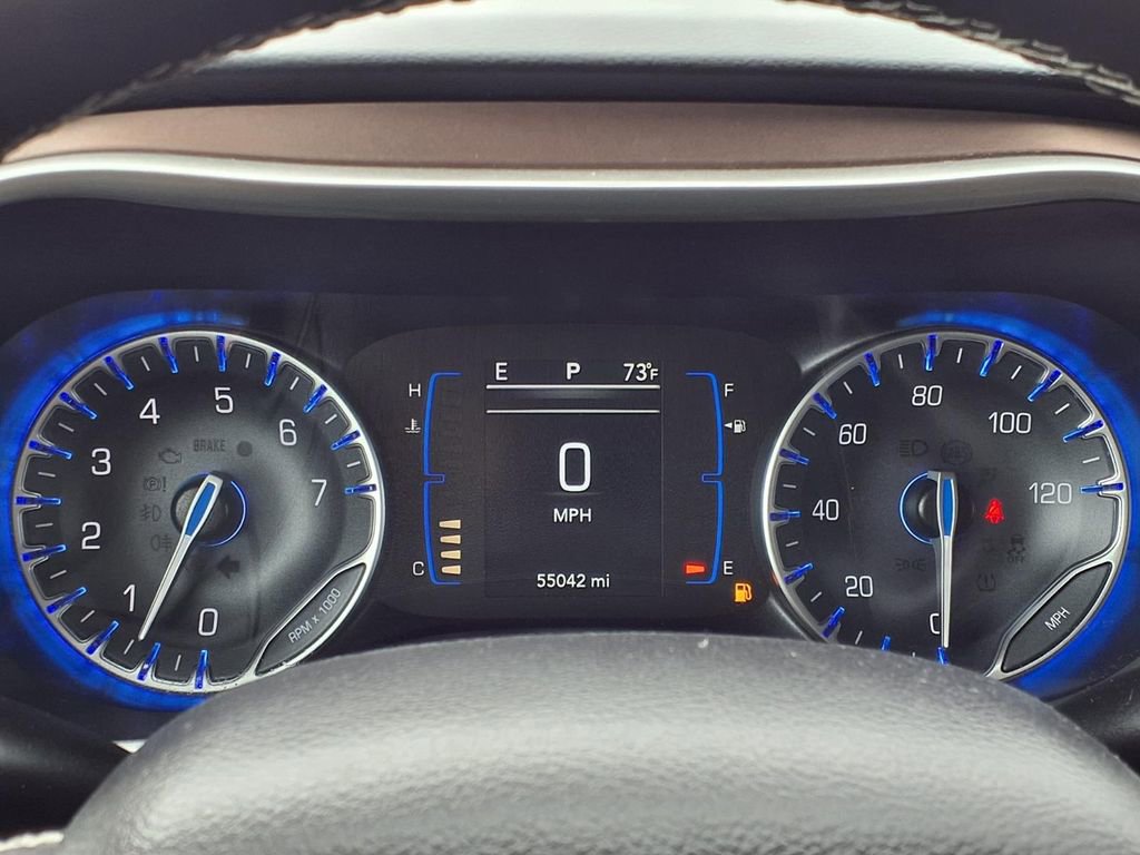 Used 2023 Chrysler Voyager LX FWD image 26