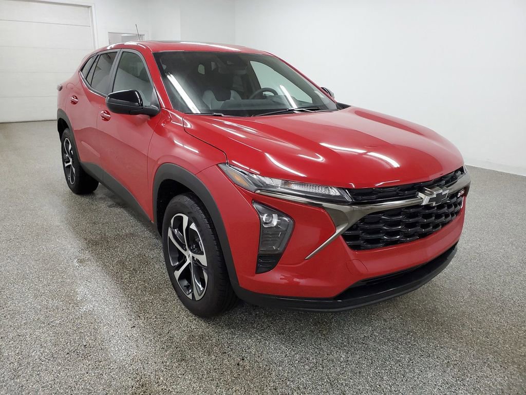 New 2026 Chevrolet Trax RS w/ Sunroof Package image 3