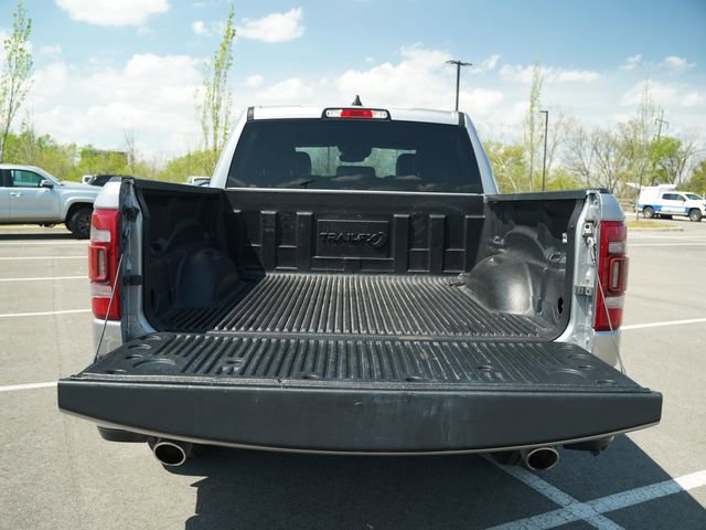 Used 2024 RAM 1500 Laramie AWD/4WD image 17
