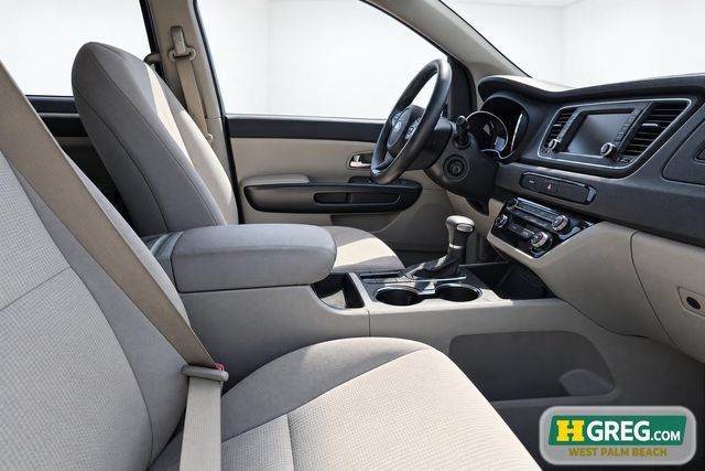 Used 2019 Kia Sedona LX FWD image 11