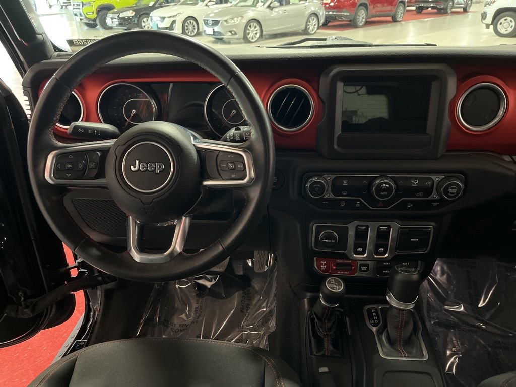 Used 2018 Jeep Wrangler Rubicon AWD/4WD image 17