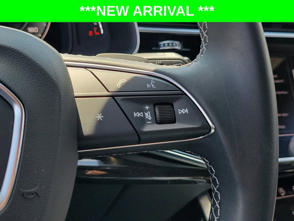 Used 2025 Audi Q7 2.0T Premium w/ Convenience Plus Package AWD/4WD image 10