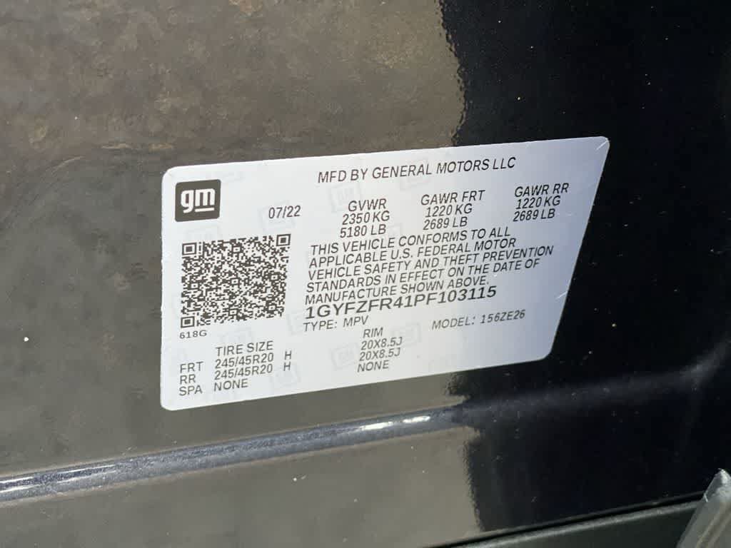 Used 2023 Cadillac XT4 Sport w/ Cold Weather Package AWD/4WD image 32
