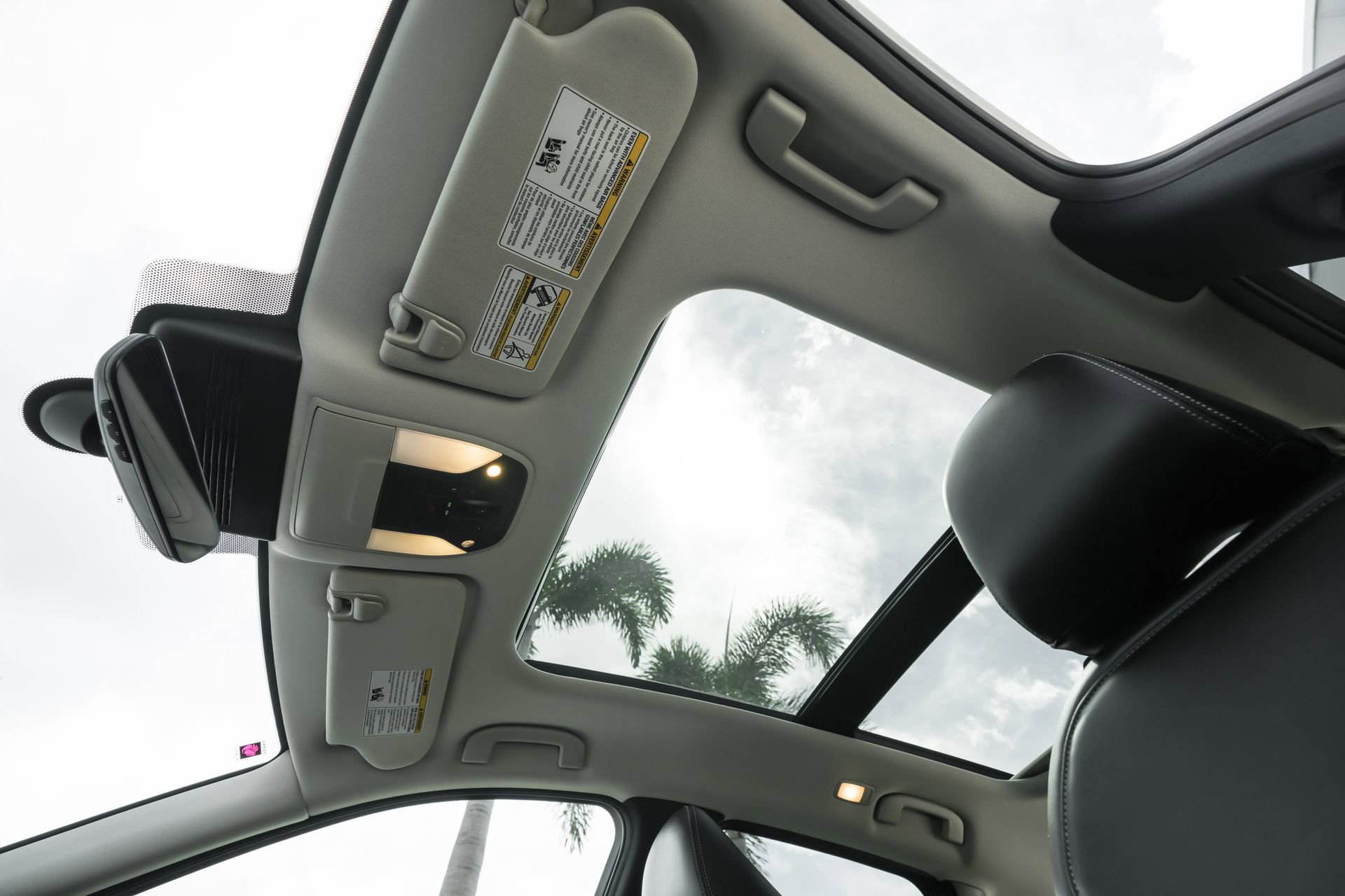 Used 2025 INFINITI QX50 Luxe image 22