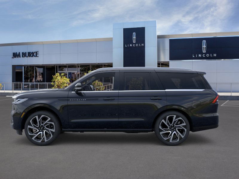 New 2026 Lincoln Navigator Black Label image 2