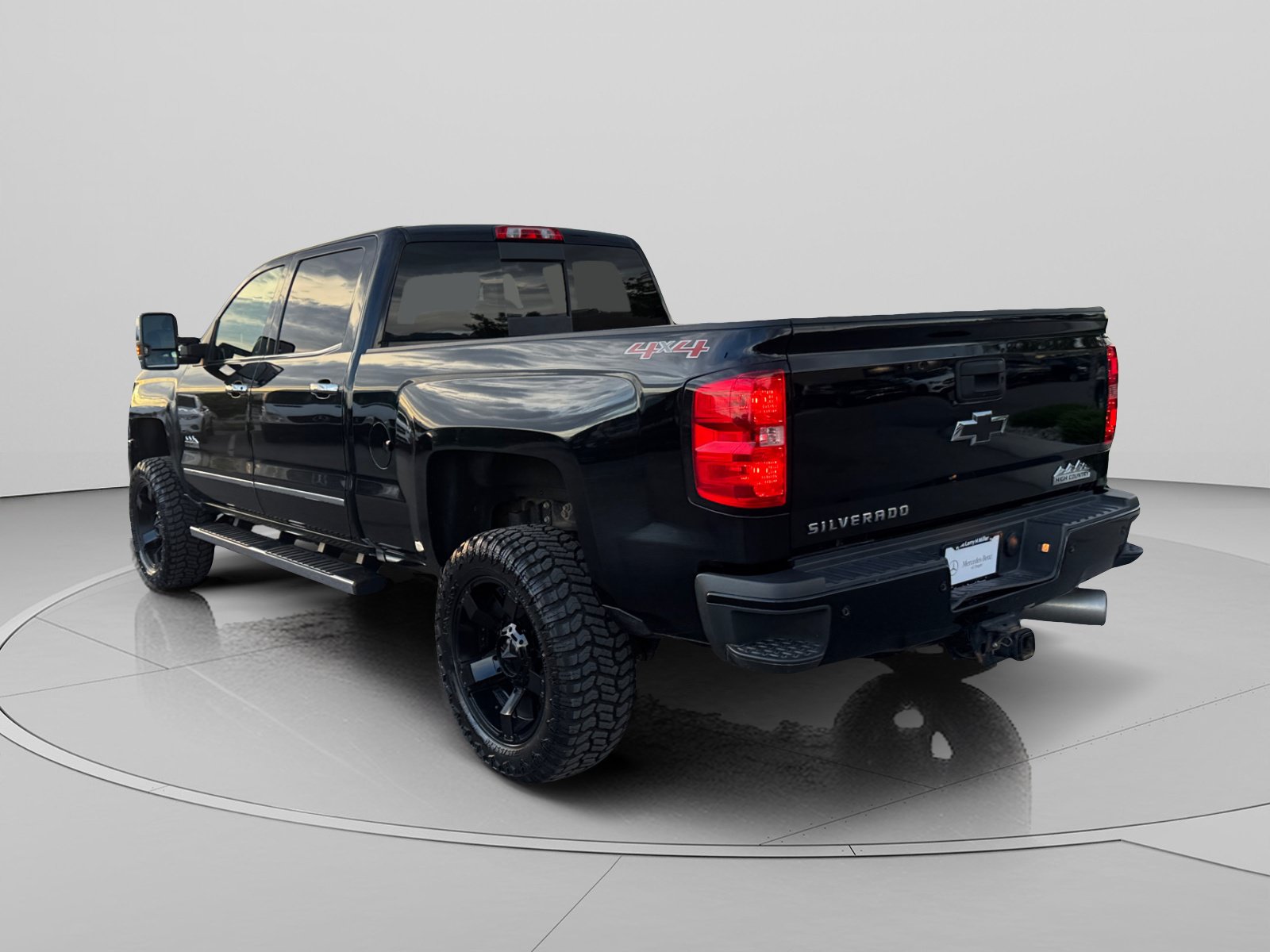 Used 2017 Chevrolet Silverado 3500 High Country w/ Duramax Plus Package AWD/4WD image 3
