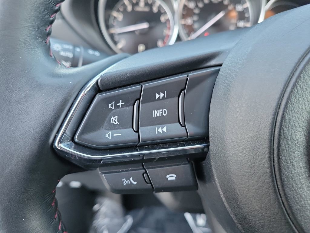 Used 2023 MAZDA CX-5 Carbon Edition image 22