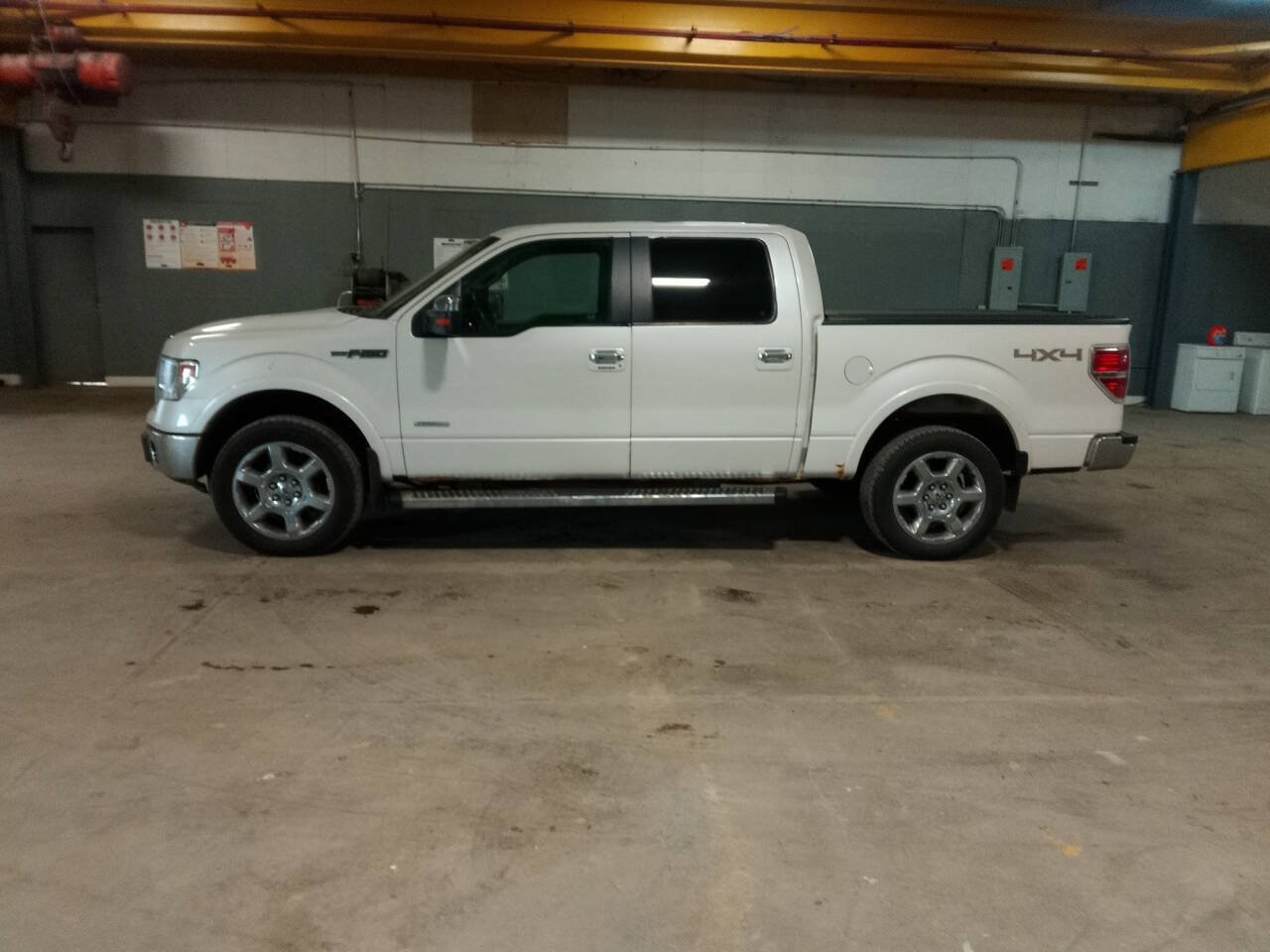 Used 2013 Ford F150 Lariat w/ Luxury Equipment Group AWD/4WD image 2