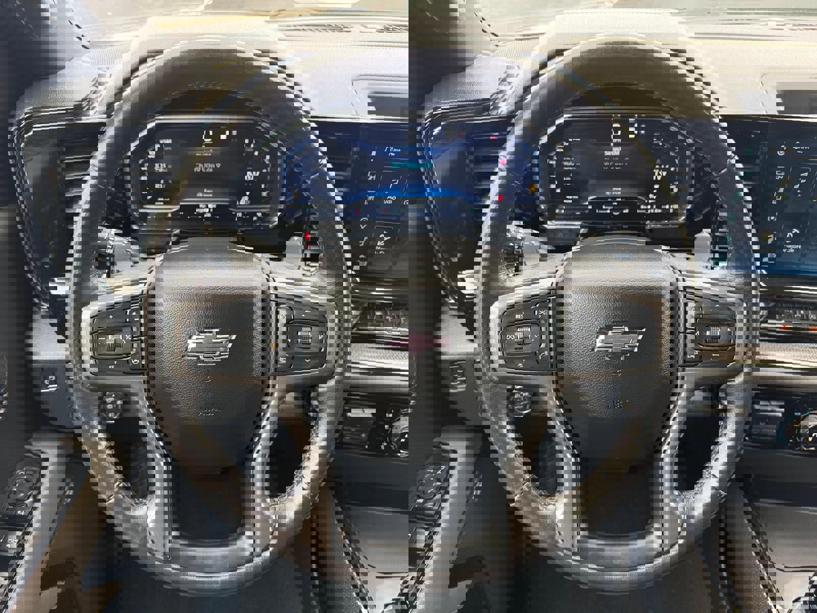 Certified 2023 Chevrolet Silverado 1500 ZR2 image 9