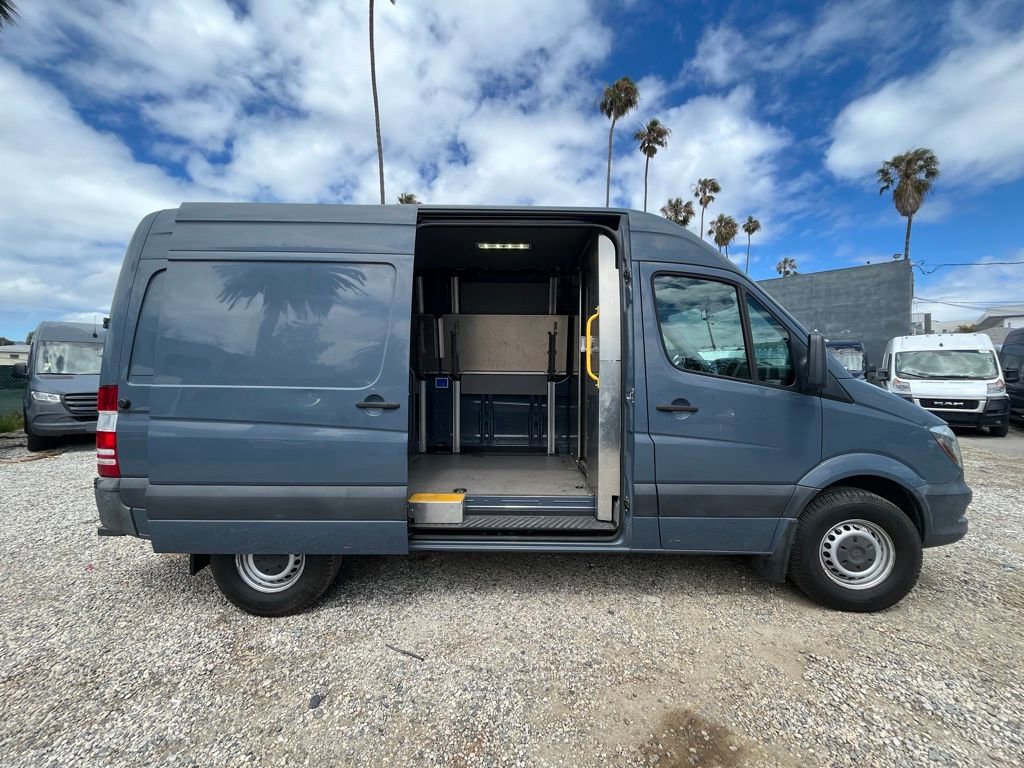 Used 2018 Mercedes-Benz Sprinter 2500 image 5