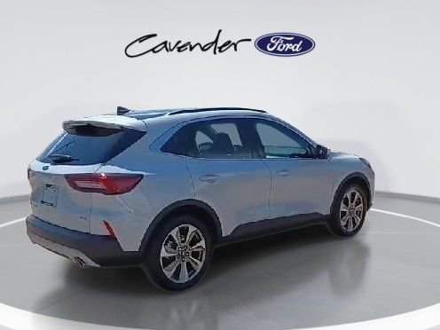 New 2025 Ford Escape Platinum w/ Premium Technology Package FWD image 8