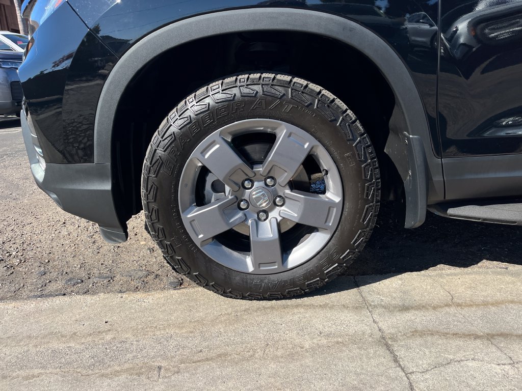 Certified 2024 Honda Ridgeline TrailSport image 37