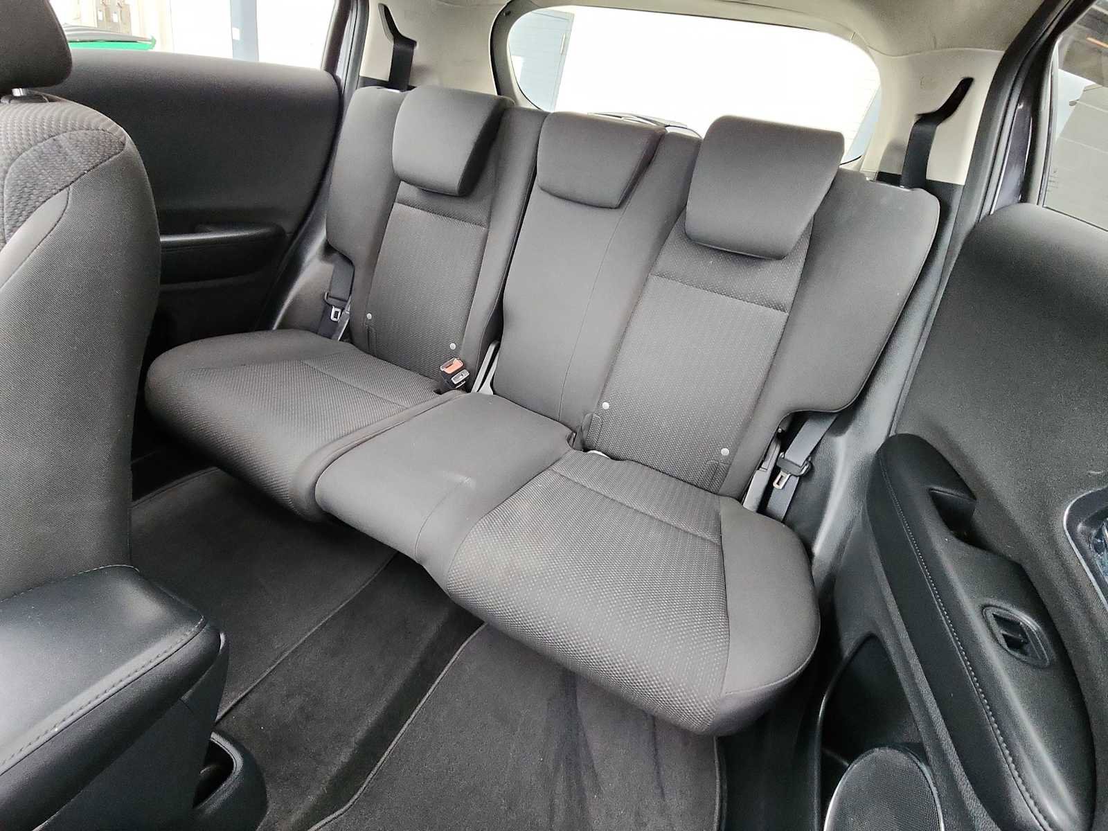 Used 2016 Honda HR-V EX image 24