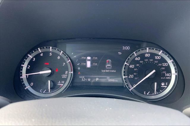 Used 2020 Toyota Highlander XLE image 16