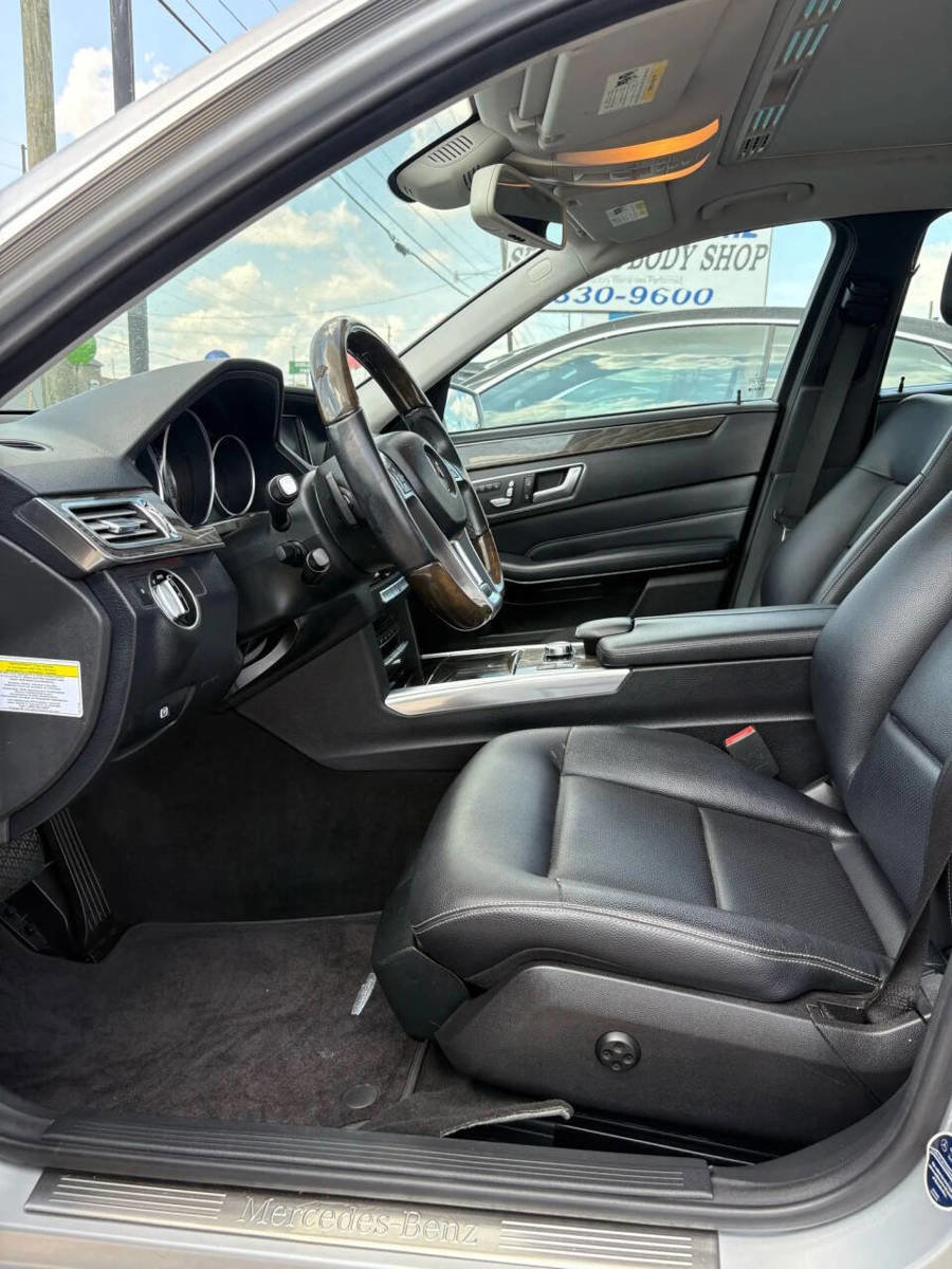 Used 2014 Mercedes-Benz E 350 Sedan image 4