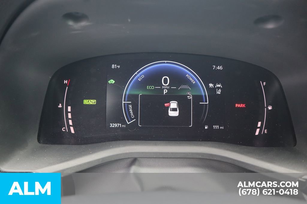 Used 2025 Toyota Camry SE image 35