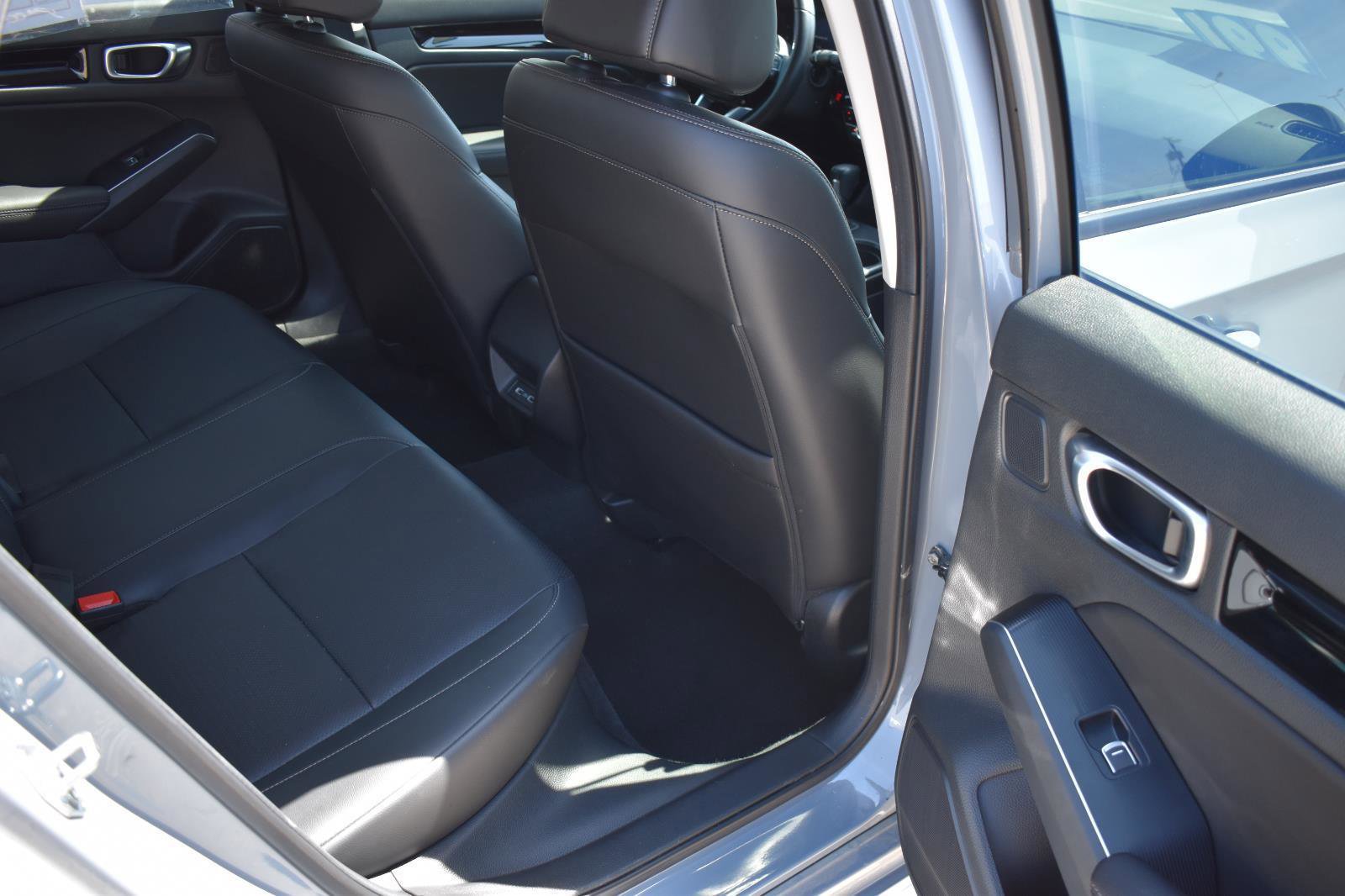 Used 2024 Honda Civic Touring image 16
