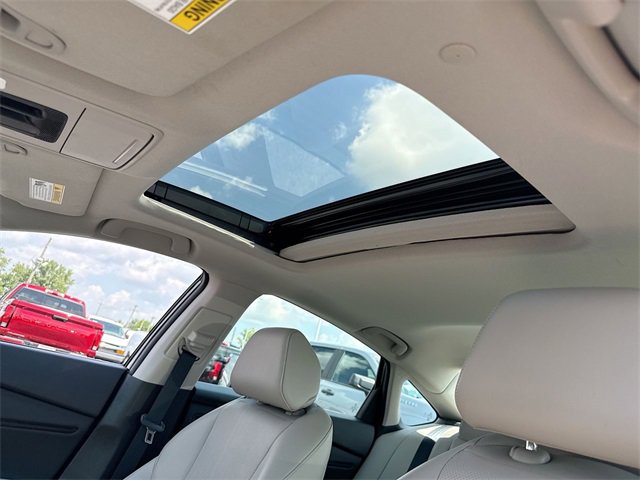 Used 2023 Honda Accord Touring image 22