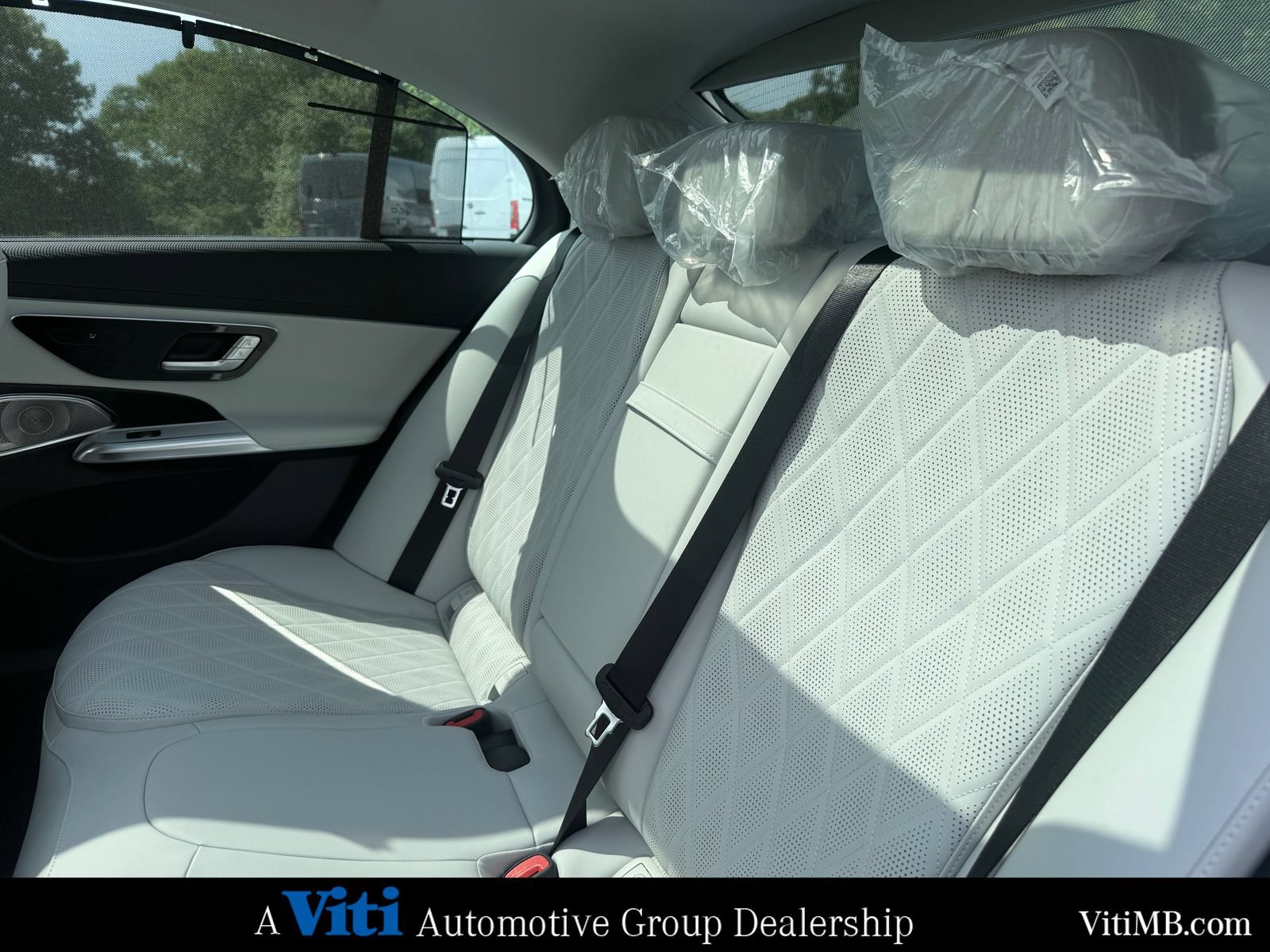 New 2026 Mercedes-Benz E 350 4MATIC Sedan image 15