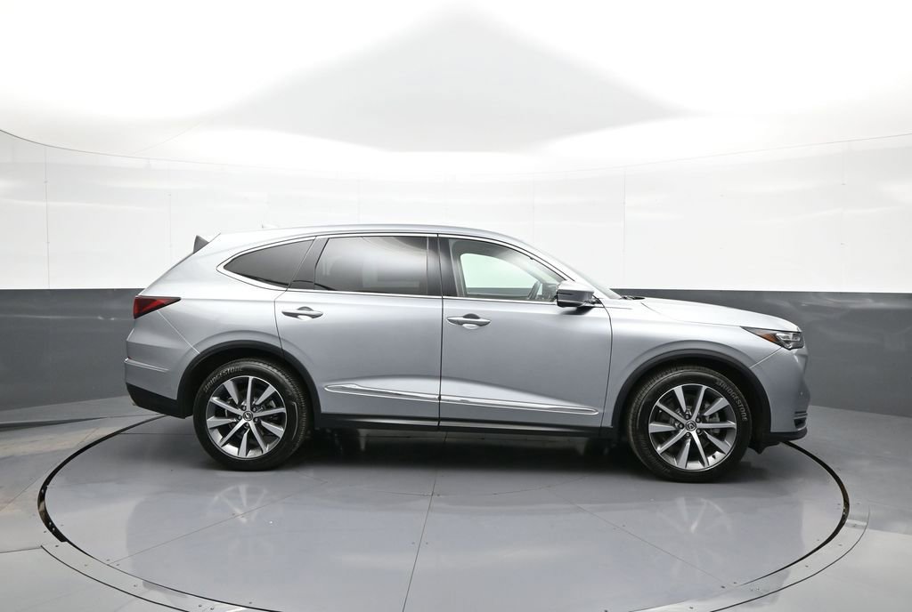 Certified 2025 Acura MDX SH-AWD w/ Technology Package image 5