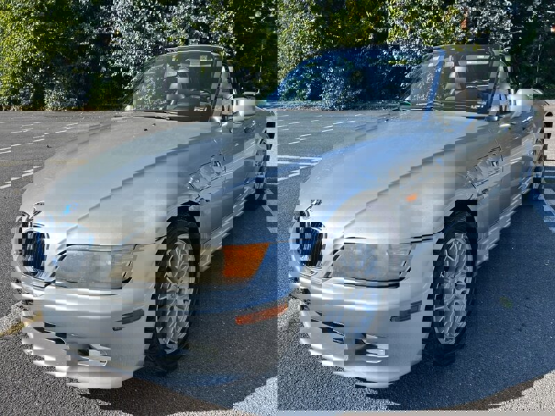 Used 1999 BMW Z3 2.5i image 7