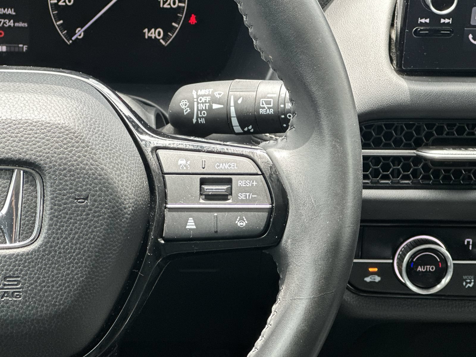 Used 2025 Honda HR-V EX-L image 21