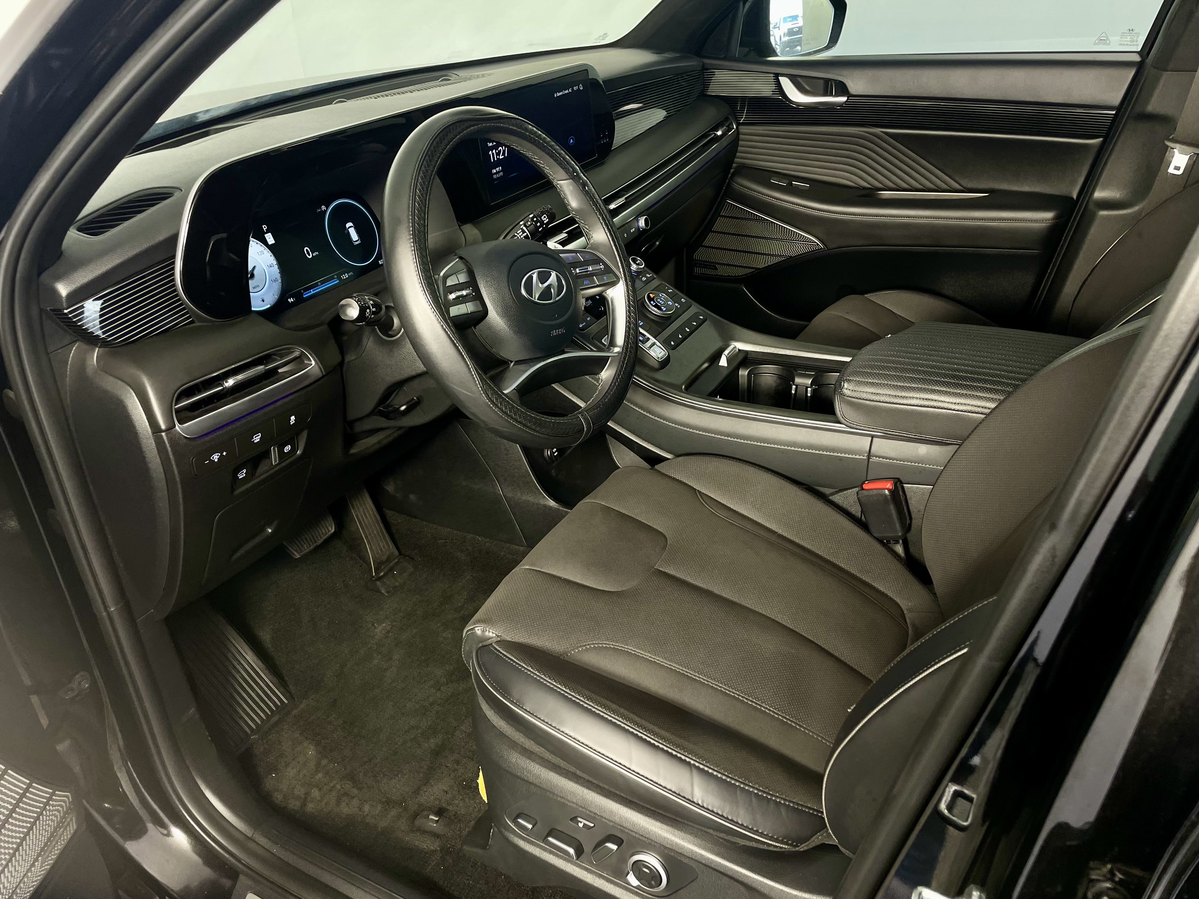 Used 2025 Hyundai Palisade Calligraphy AWD/4WD image 10
