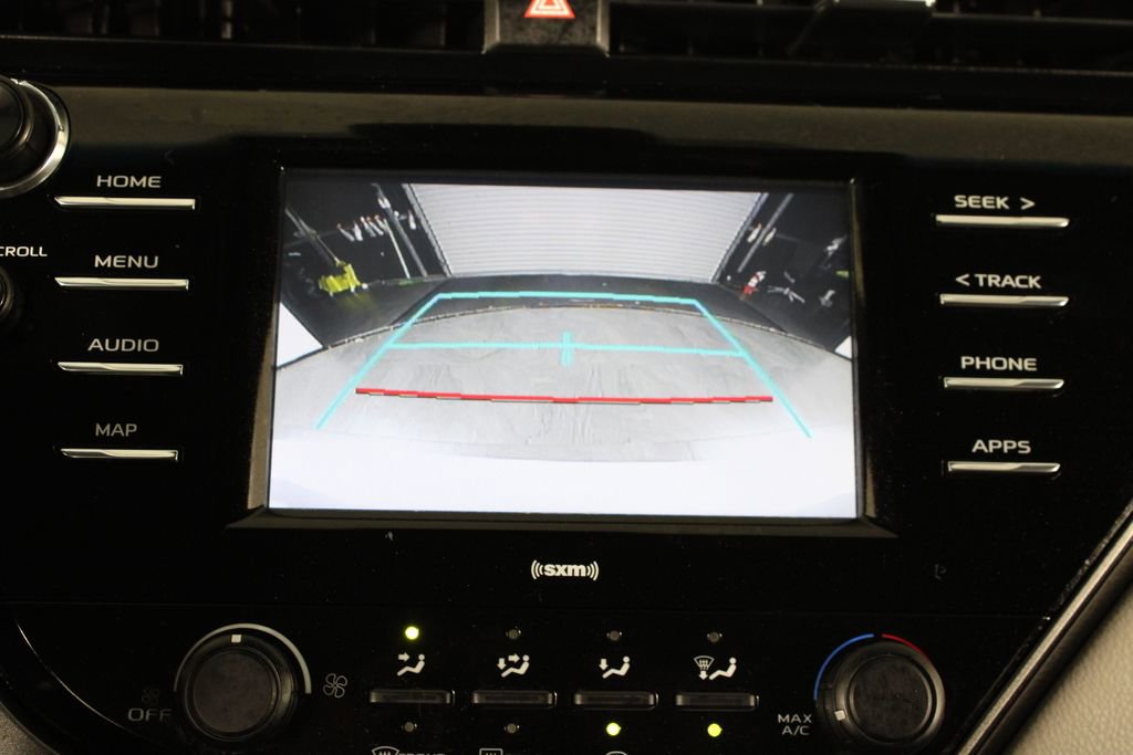 Used 2020 Toyota Camry L image 26