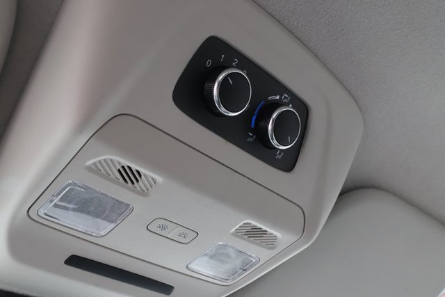 Used 2023 Ford Transit 350 XLT image 35