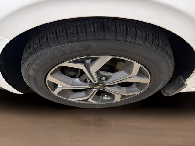 Used 2019 Kia Forte LXS image 9