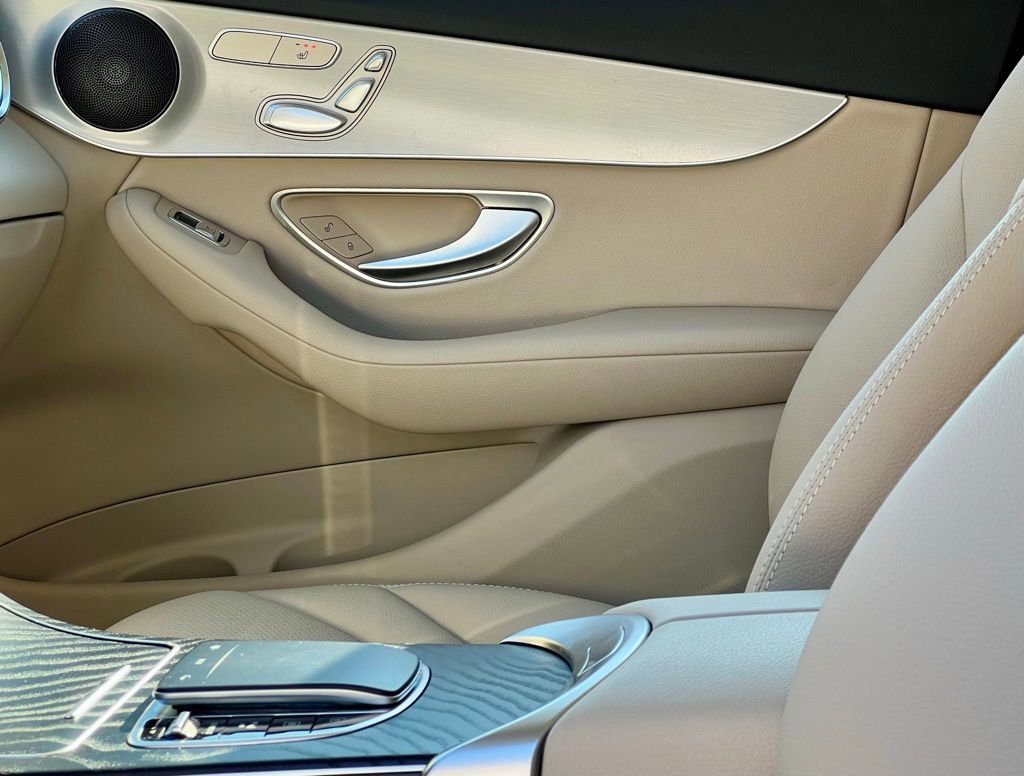 Certified 2022 Mercedes-Benz GLC 300 4MATIC image 30