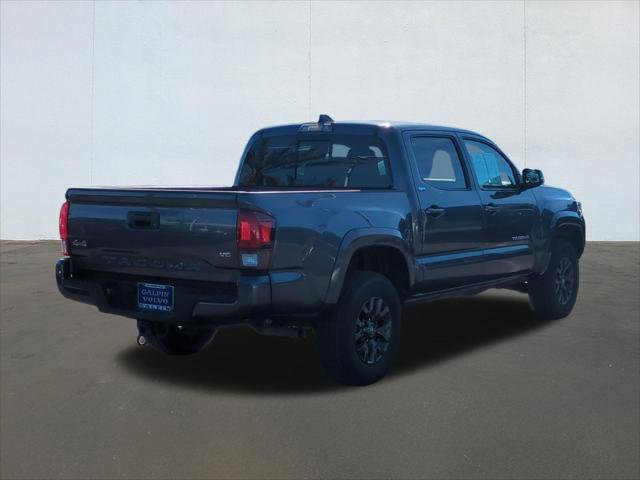 Used 2022 Toyota Tacoma SR5 w/ Technology Package image 5