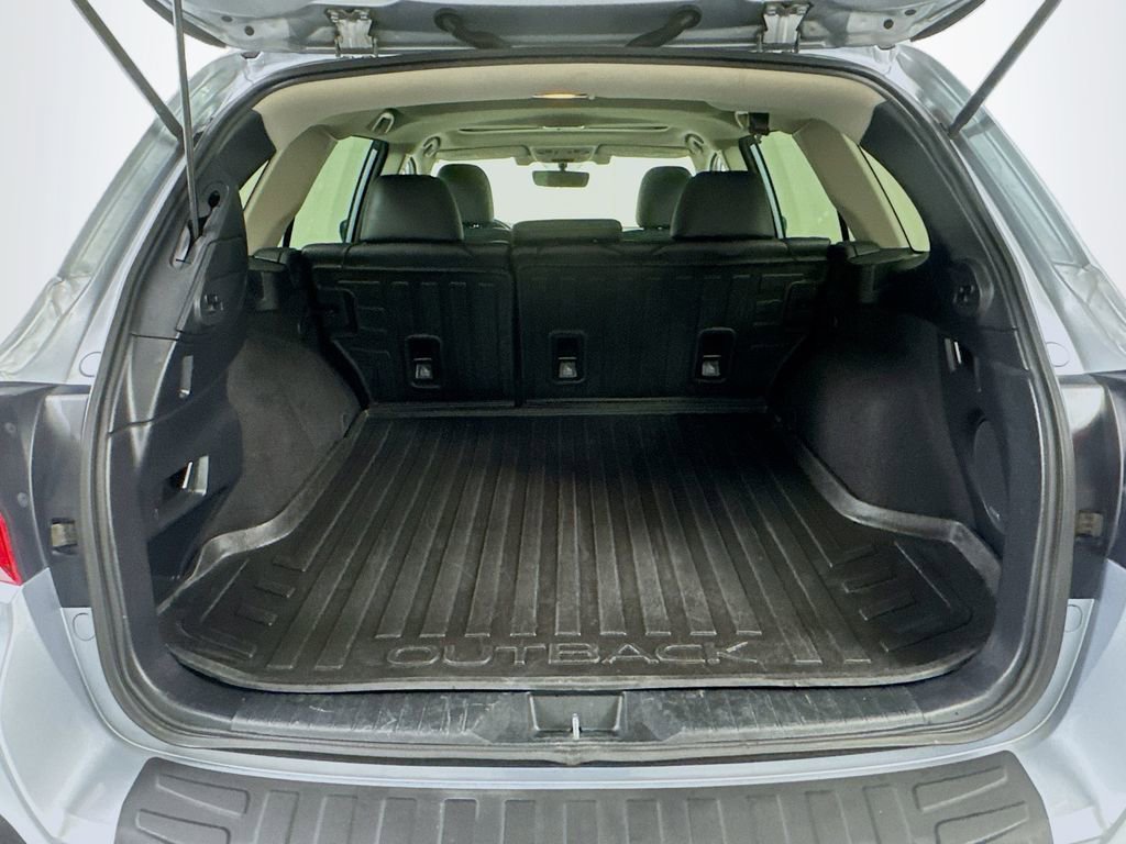 Used 2018 Subaru Outback 2.5i Limited AWD/4WD image 27