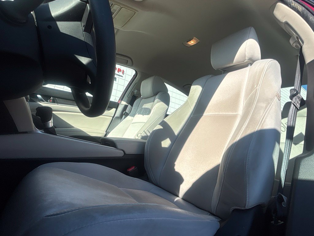 Used 2021 Honda Accord LX image 10