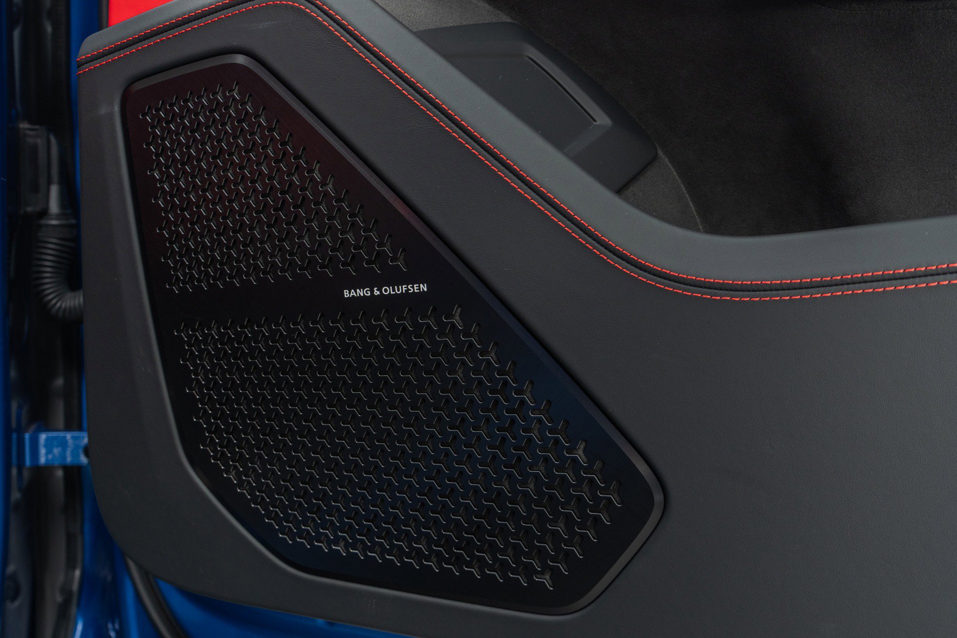 Used 2025 Lamborghini Urus SE image 47