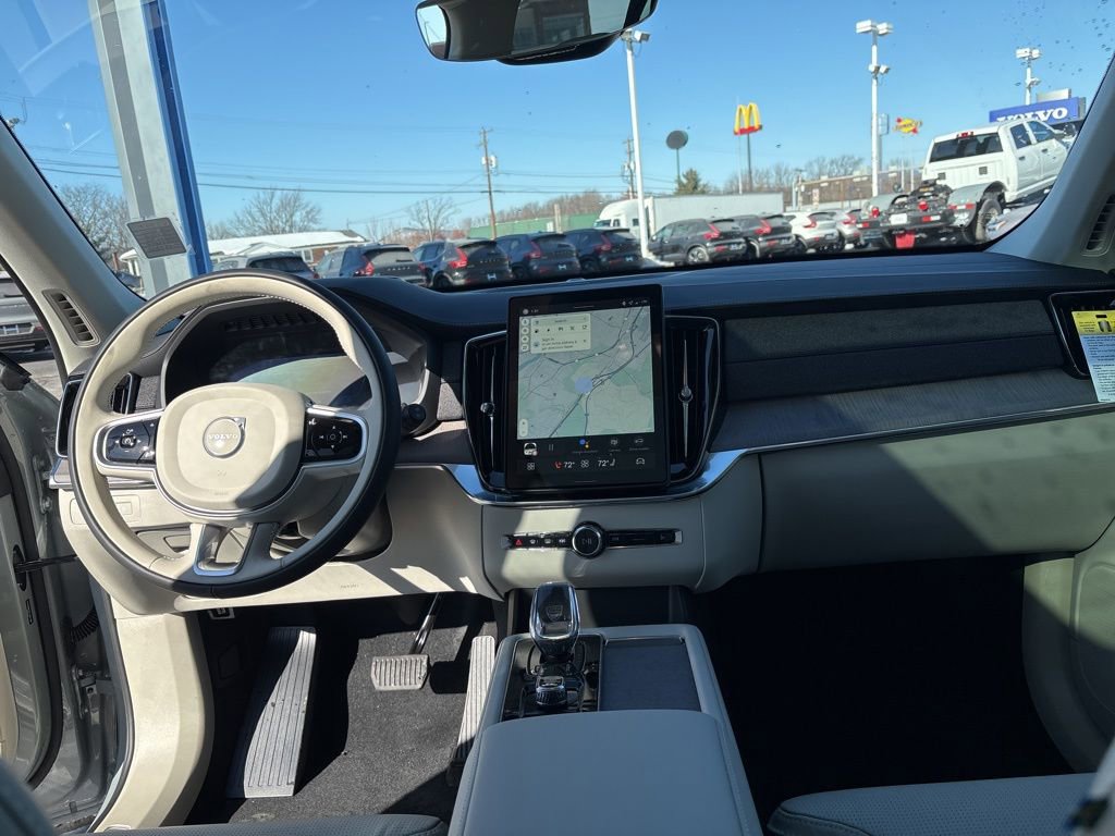 New 2026 Volvo XC90 T8 Ultra w/ Protection Package Premier image 47