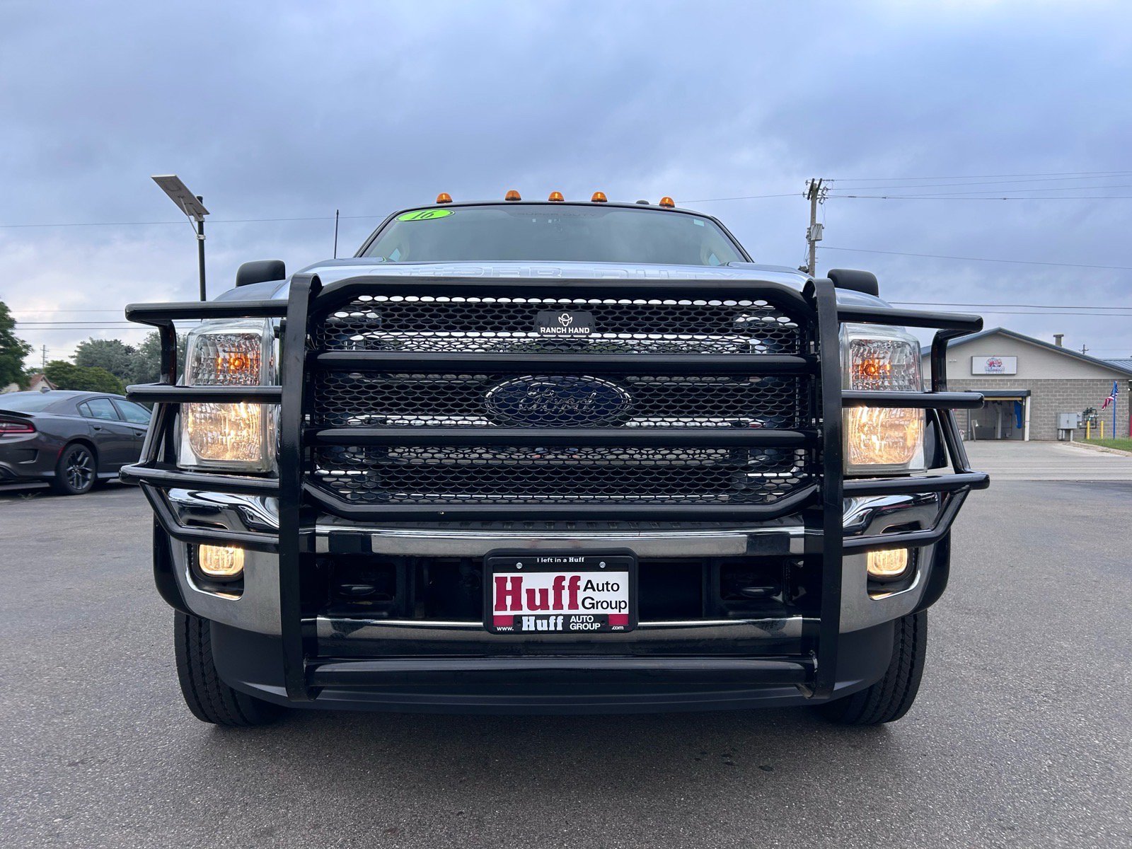 Used 2016 Ford F450 XLT w/ FX4 Off-Road Package AWD/4WD image 4