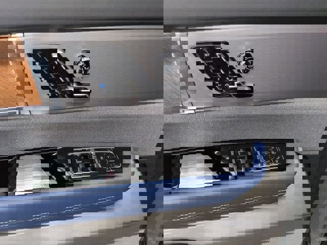 New 2026 Cadillac Vistiq Premium Luxury image 24